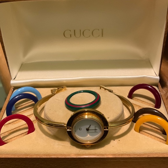 Gucci Accessories - ⬇️Gucci ⬇️Vintage gold plated bracelet watch interchangeable colors for the face